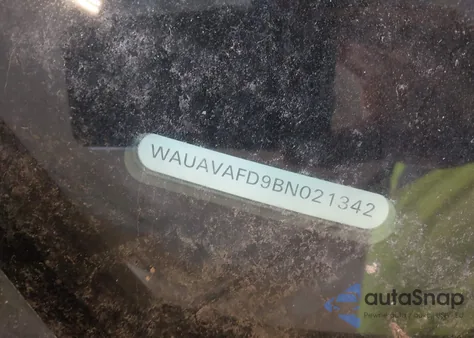 2011 Audi A8 4.2 z USA, uszkodzony, nr VIN WAUAVAFD9BN021342